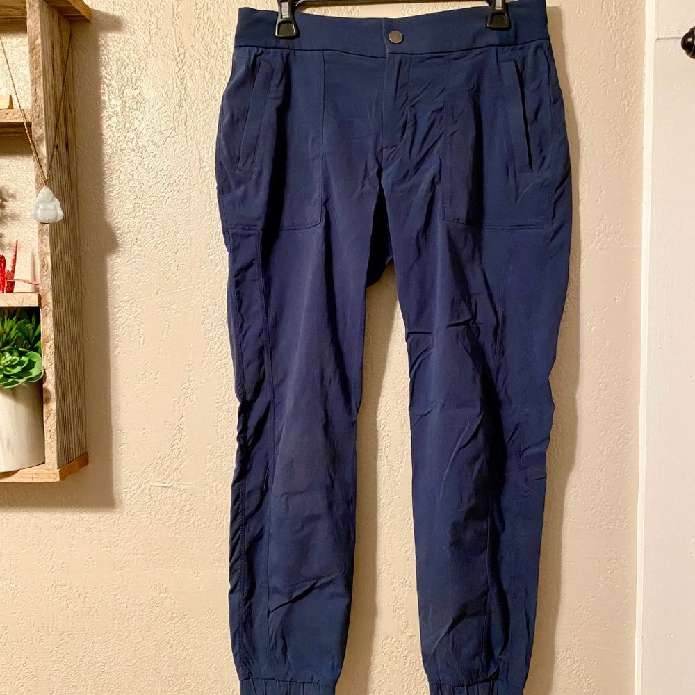 Athleta Trekking/Hike Pants, size 8